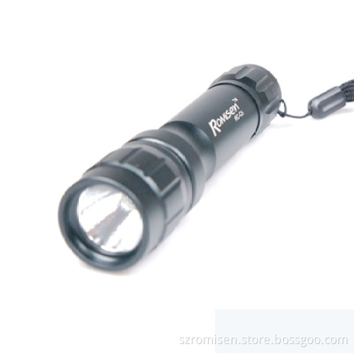 Romisen RC-C5 130 lumens CREE XR-E Q5 led flashlight(2*CR123A or 1*18650 battery)